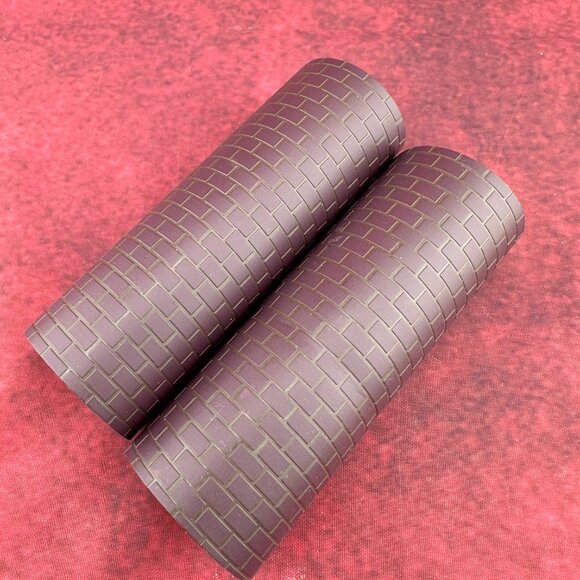 DEPT 56 CHRISTMAS VILLAGE MODEL TRAIN BRICK ROAD 2 ROLLS PATHWAY 17-3/4 x 4-3/4 - Picture 3 of 5